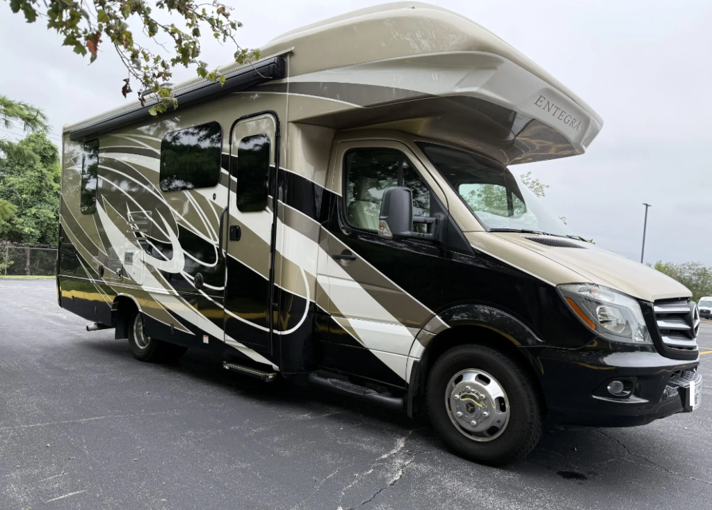 2019 Entegra Qwest