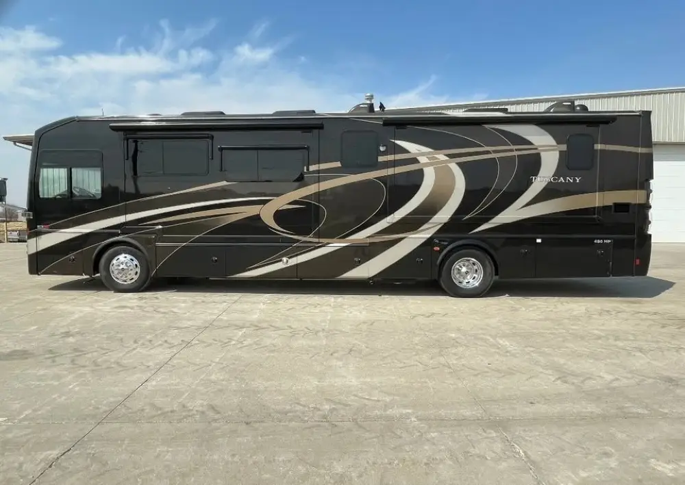 2015 Thor Motor Coach Tuscany 40DX Class A Diesel Pusher