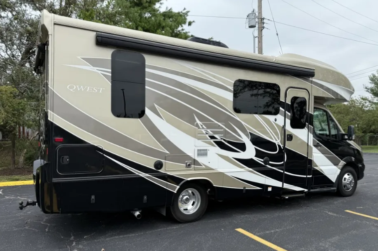2019 Entegra Qwest