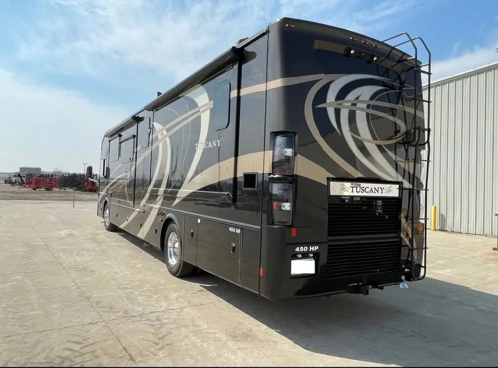 2015 Thor Motor Coach Tuscany 40DX Class A Diesel Pusher
