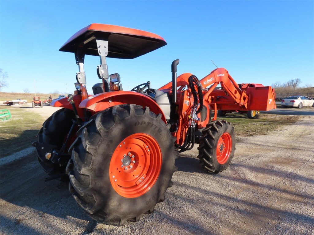2021 Kubota M5091D MFWD Utility Tractor