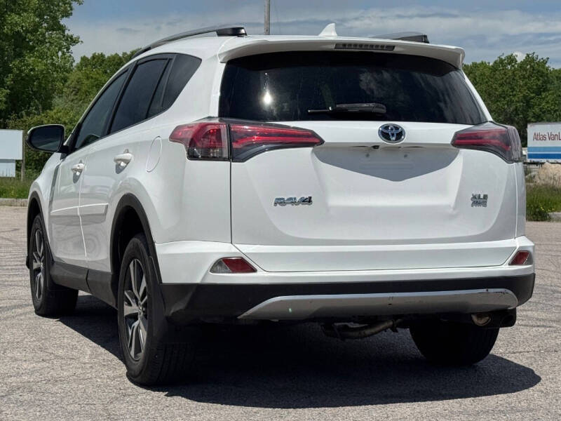 2018 Toyota RAV4 XLE
