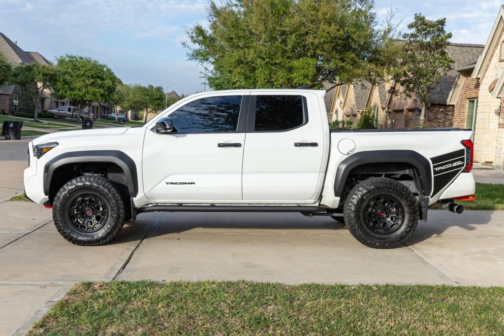 2024 Toyota Tacoma TRD Off-Road Double Cab 4x4