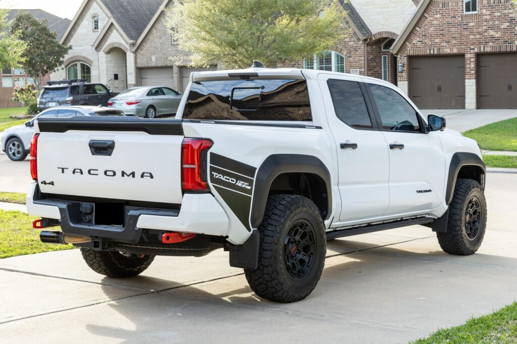 2024 Toyota Tacoma TRD Off-Road Double Cab 4x4