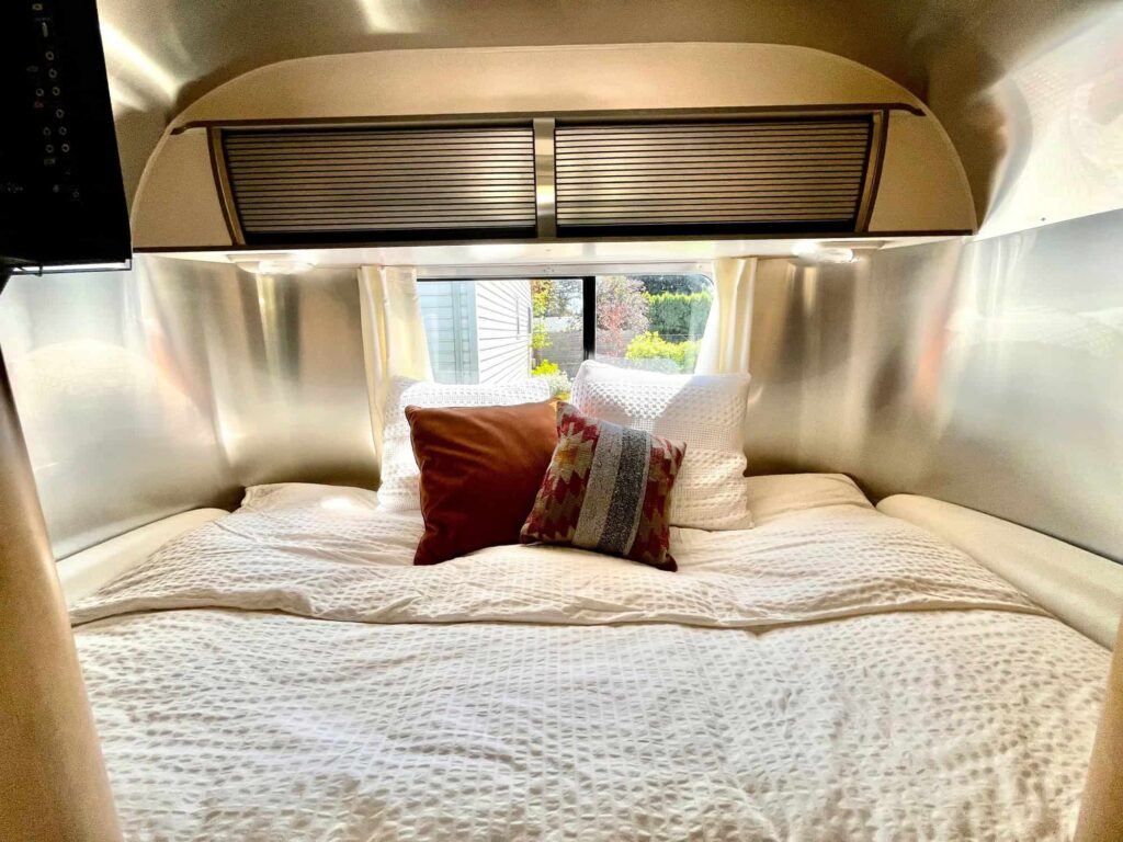 2012 Airstream Bambi Sport 16' Travel Trailer