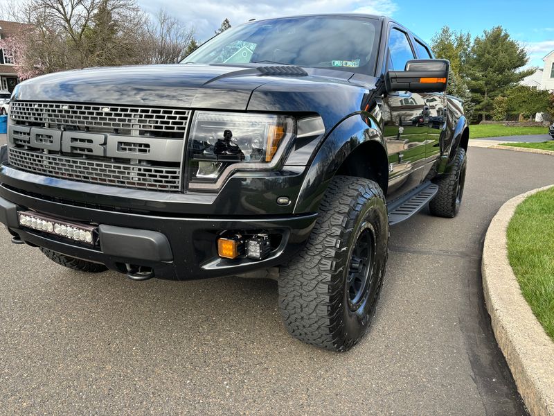 2014 Ford F-150 SuperCrew Cab SVT Raptor