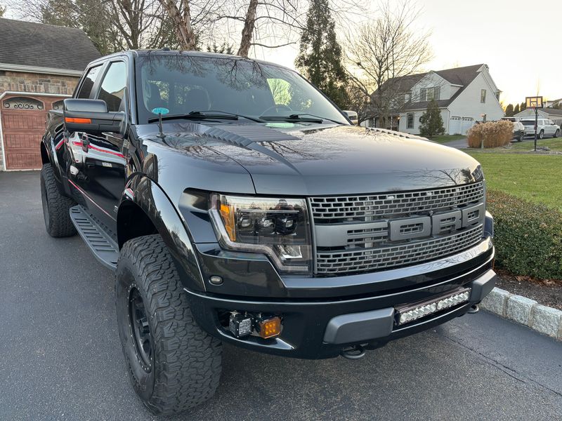 2014 Ford F-150 SuperCrew Cab SVT Raptor